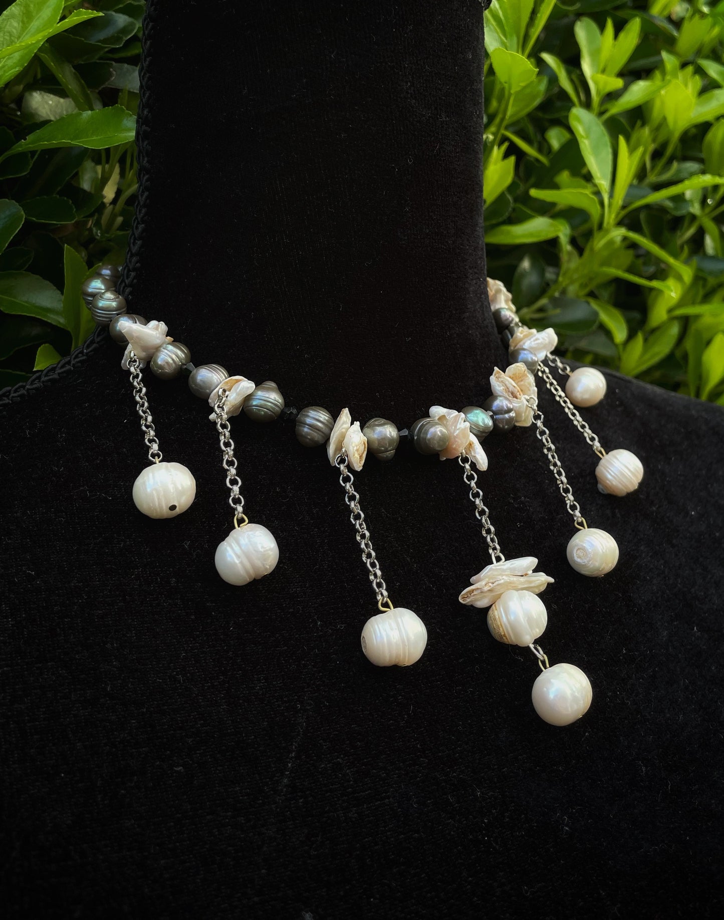 Pearl drop necklace