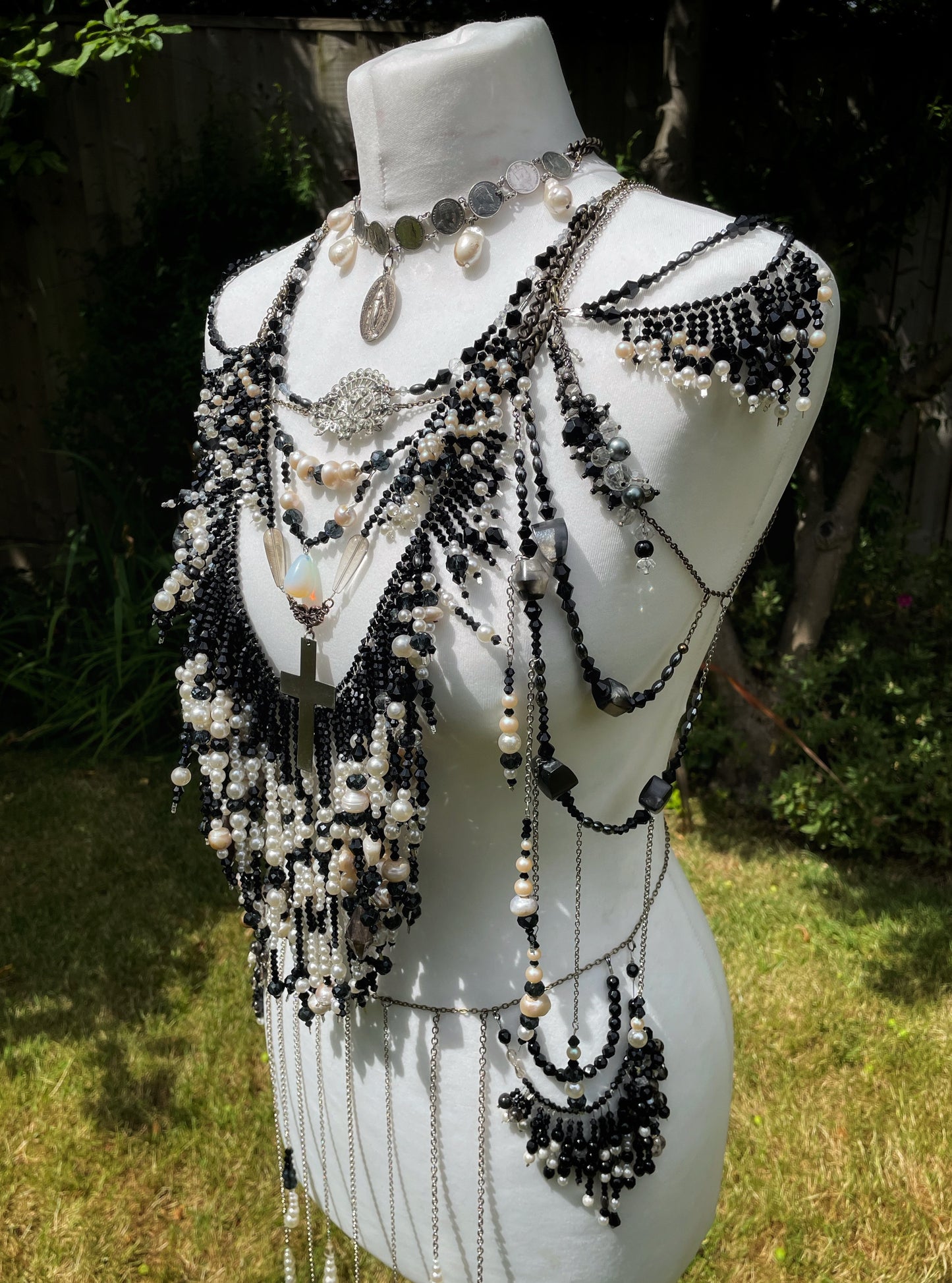 Victorian Widow Jewel Top
