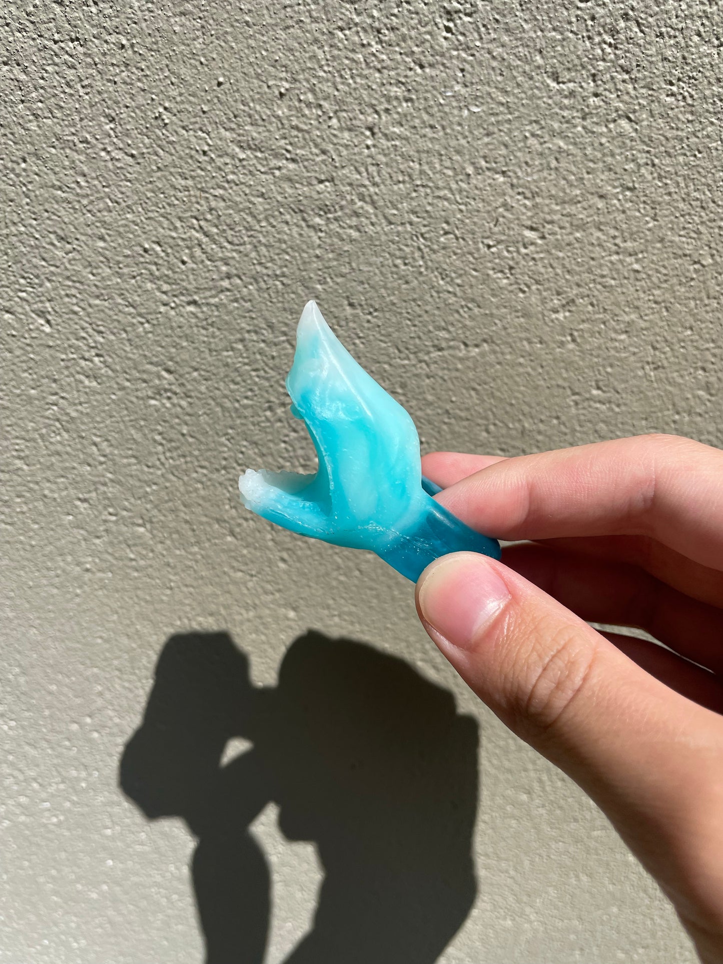 Milky blue Shark head ring