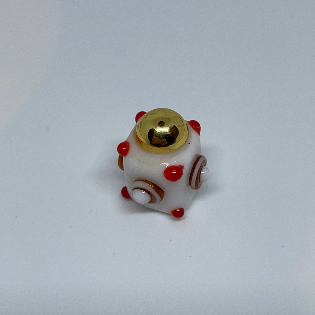 UFO cube ring